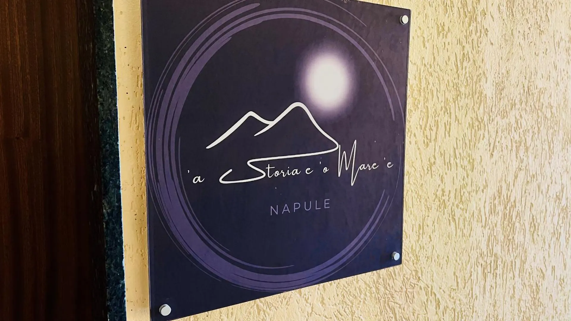 Hotel La Storia E Il Mare Di Napoli 0*, Neapol Itálie