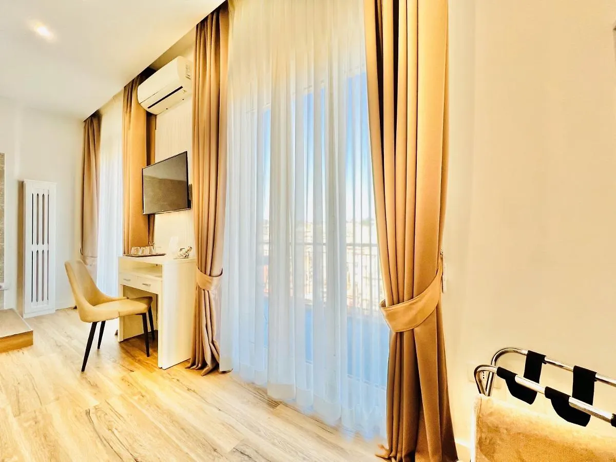 La Storia E Il Mare Di Napoli Hotel 0*, Naples